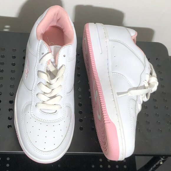 Never worn White sneakers - leather upper with pink details - Girls Size 7 - Picture 1 of 6